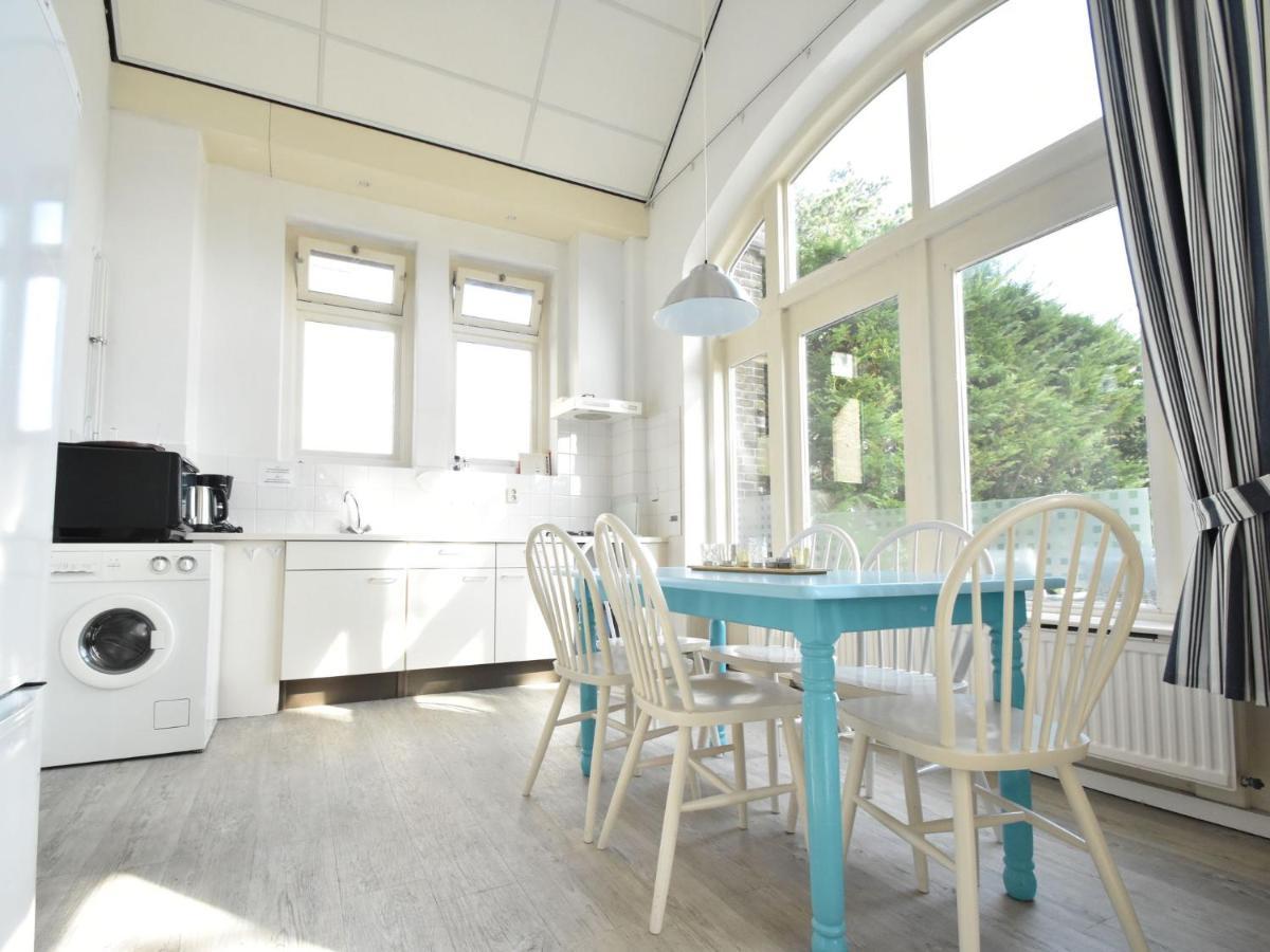 Quaint Holiday Home In Bergen Aan Zee Near Sea Exterior photo