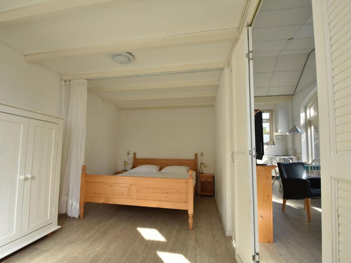 Quaint Holiday Home In Bergen Aan Zee Near Sea Exterior photo